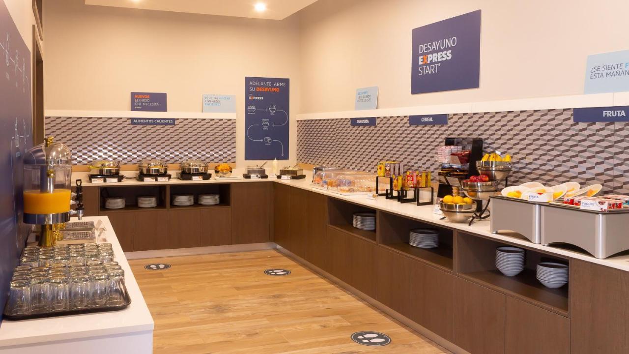Holiday Inn Express & Suites - Tijuana Otay By Ihg Zewnętrze zdjęcie