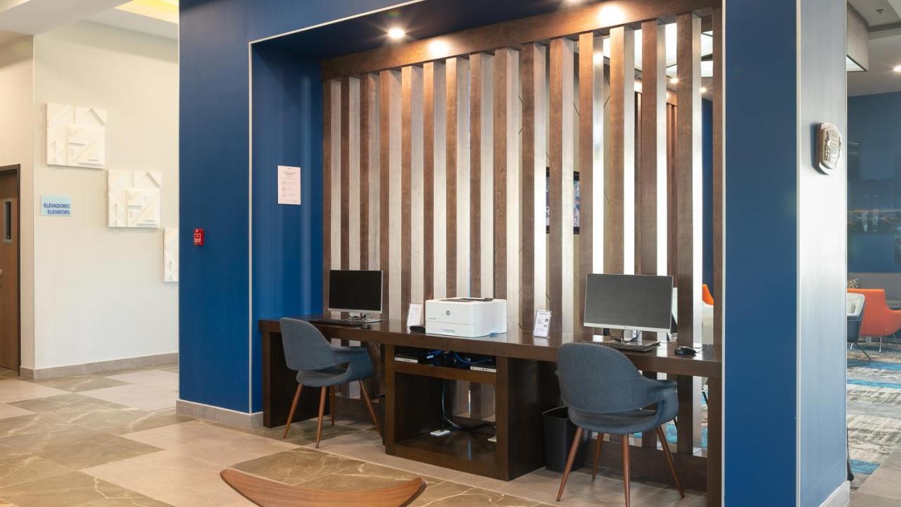 Holiday Inn Express & Suites - Tijuana Otay By Ihg Zewnętrze zdjęcie