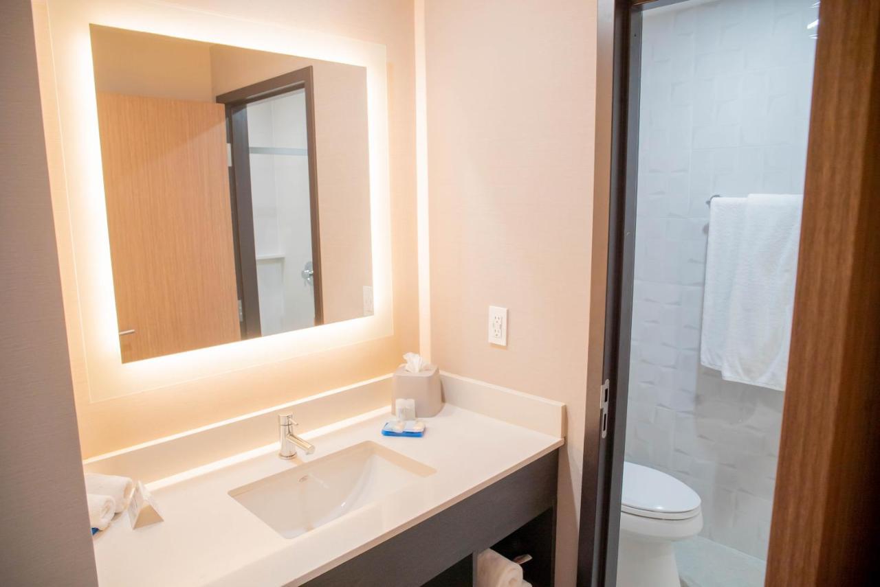 Holiday Inn Express & Suites - Tijuana Otay By Ihg Zewnętrze zdjęcie
