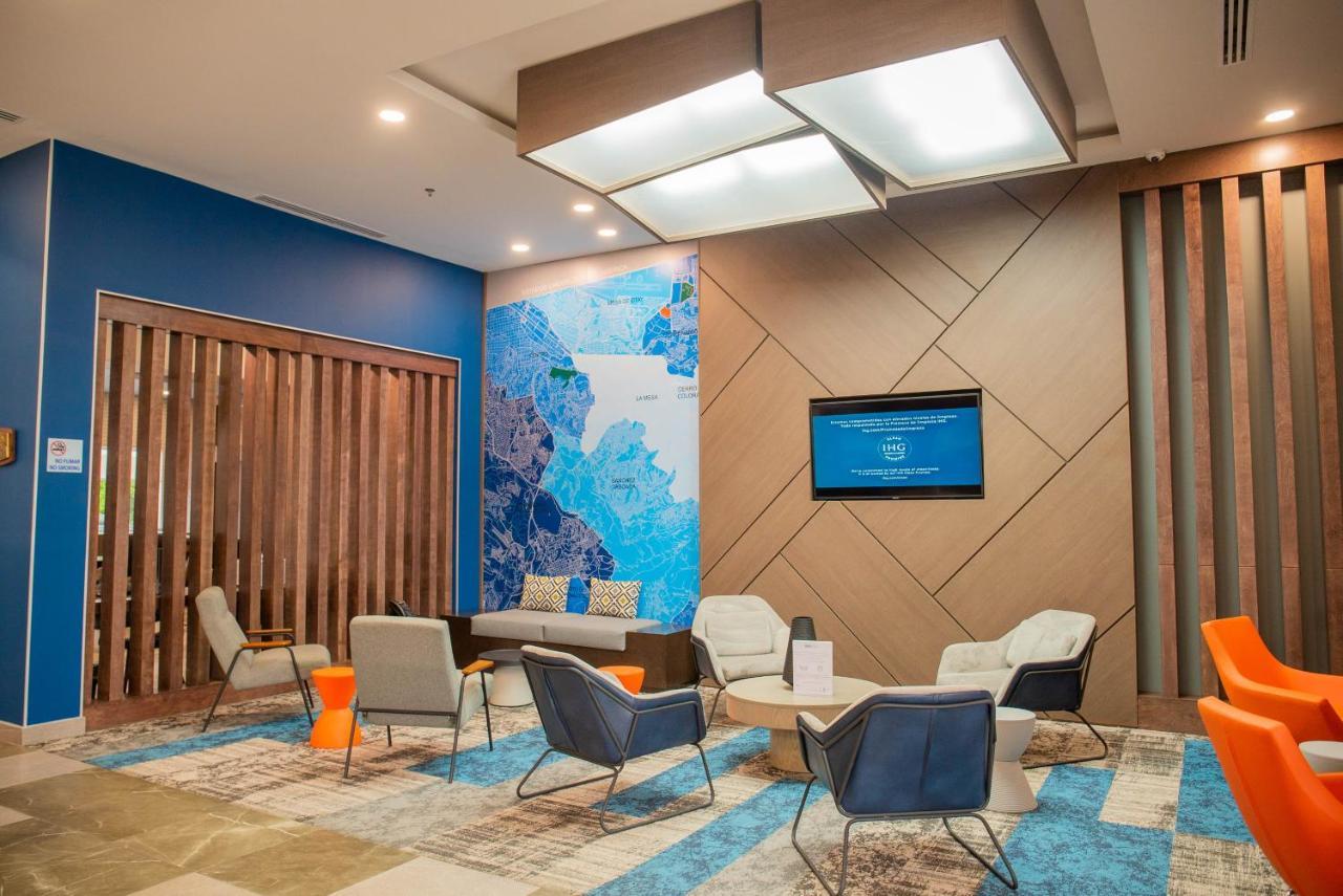 Holiday Inn Express & Suites - Tijuana Otay By Ihg Zewnętrze zdjęcie