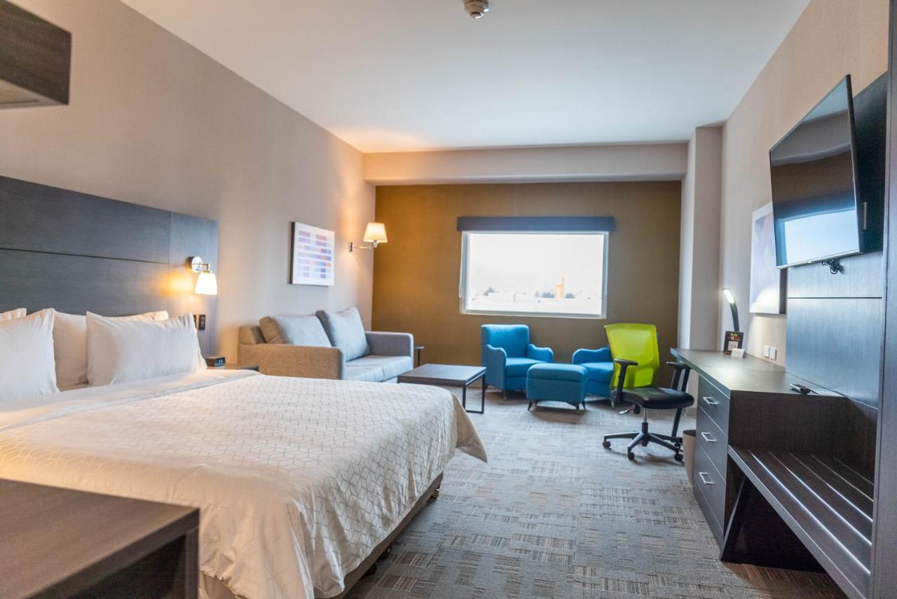 Holiday Inn Express & Suites - Tijuana Otay By Ihg Zewnętrze zdjęcie