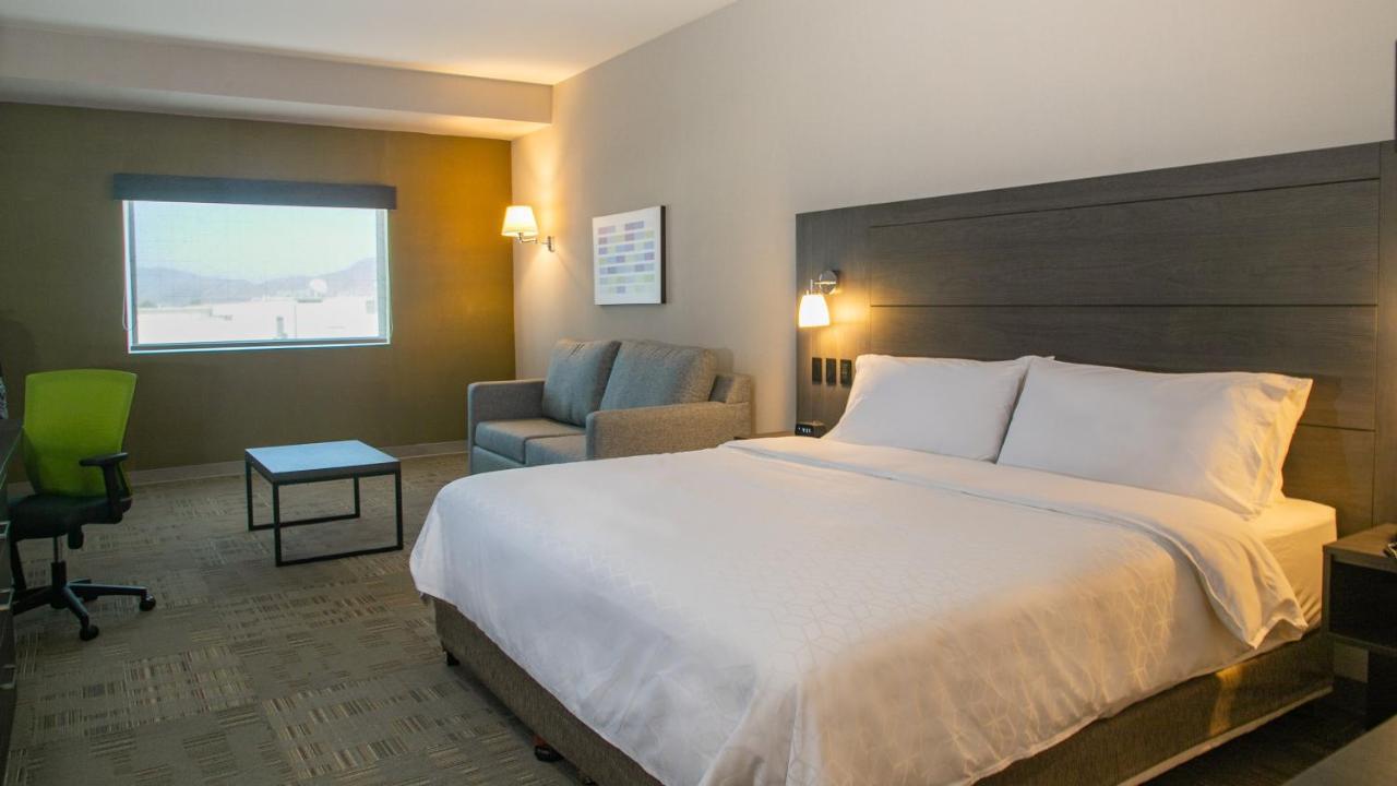 Holiday Inn Express & Suites - Tijuana Otay By Ihg Zewnętrze zdjęcie