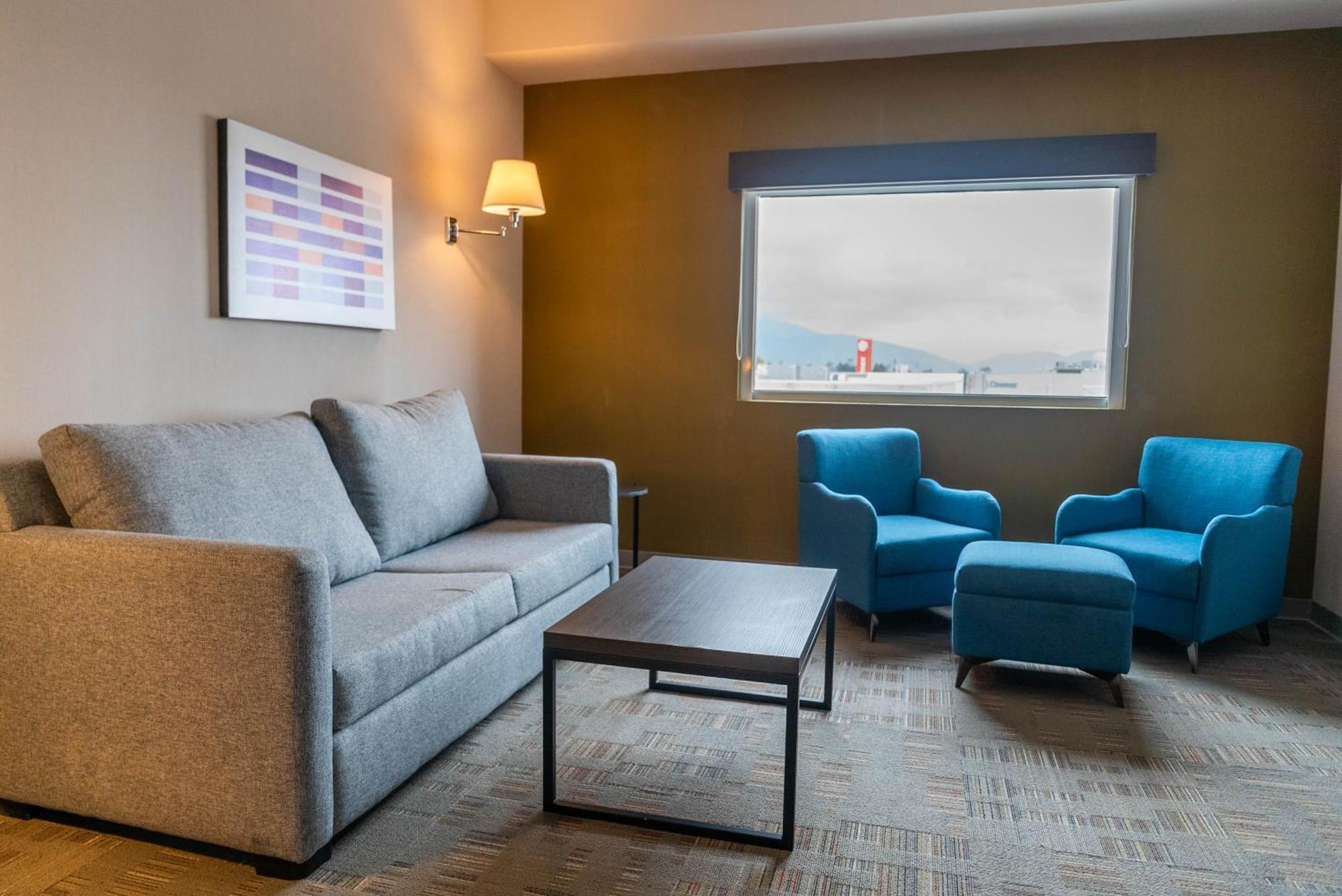 Holiday Inn Express & Suites - Tijuana Otay By Ihg Zewnętrze zdjęcie